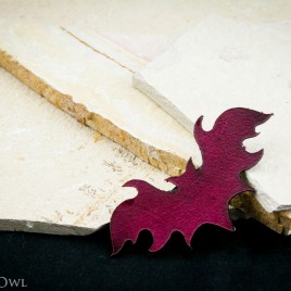 Fledermaushaarspange dark red