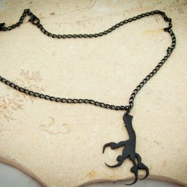 Halskette Kette Rabenfuß Krähenfuß Hexe Amulett schwarz