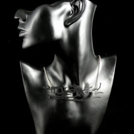 Halskette Kette Collier Rabe auf Ast Rabennacht schwarz