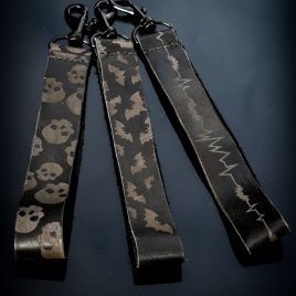 Schlüsselband Fledermaus Totenkopf oder Herzlinie schwarz 3 Varianten Echtleder