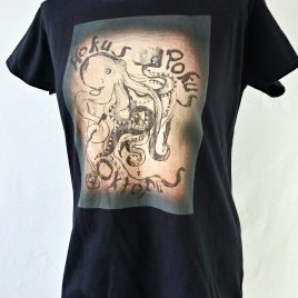 Damenshirt schwarz Lavendeldruck Hokus Pokus Oktopus