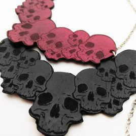 Halskette Kette Collier Skulls Schädel schwarz Skullhead Kette 4 Farbvarianten